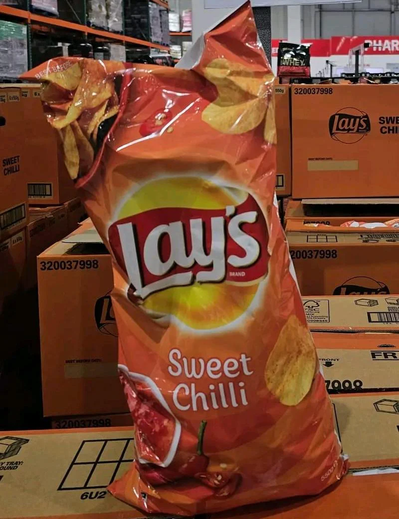 Lay's Sweet Chilli Potato Chips 550g